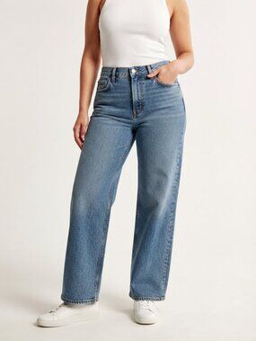 Abercrombie Curve Love Mid Rise Wide Leg Jeans Med Wash 26 NWT